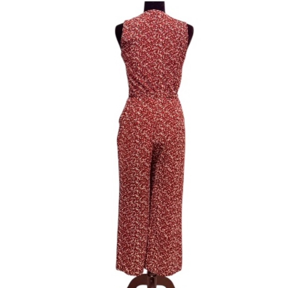 ⭐ Michael Kors Sleeveless Printed Jumpsuit – Size 2 - Picture 2 of 6